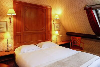 HOTEL DE FLEURIE PARIS