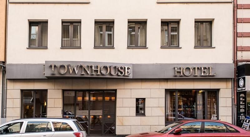 TOWNHOUSE HOTEL FRANKFURT