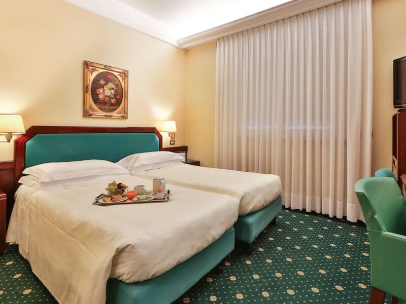 HOTEL ASTORIA-SURE HOTEL COLLECTION BY BEST WESTERN